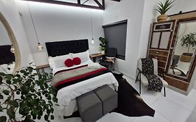 Indulge Luxury Overnight Accommodation